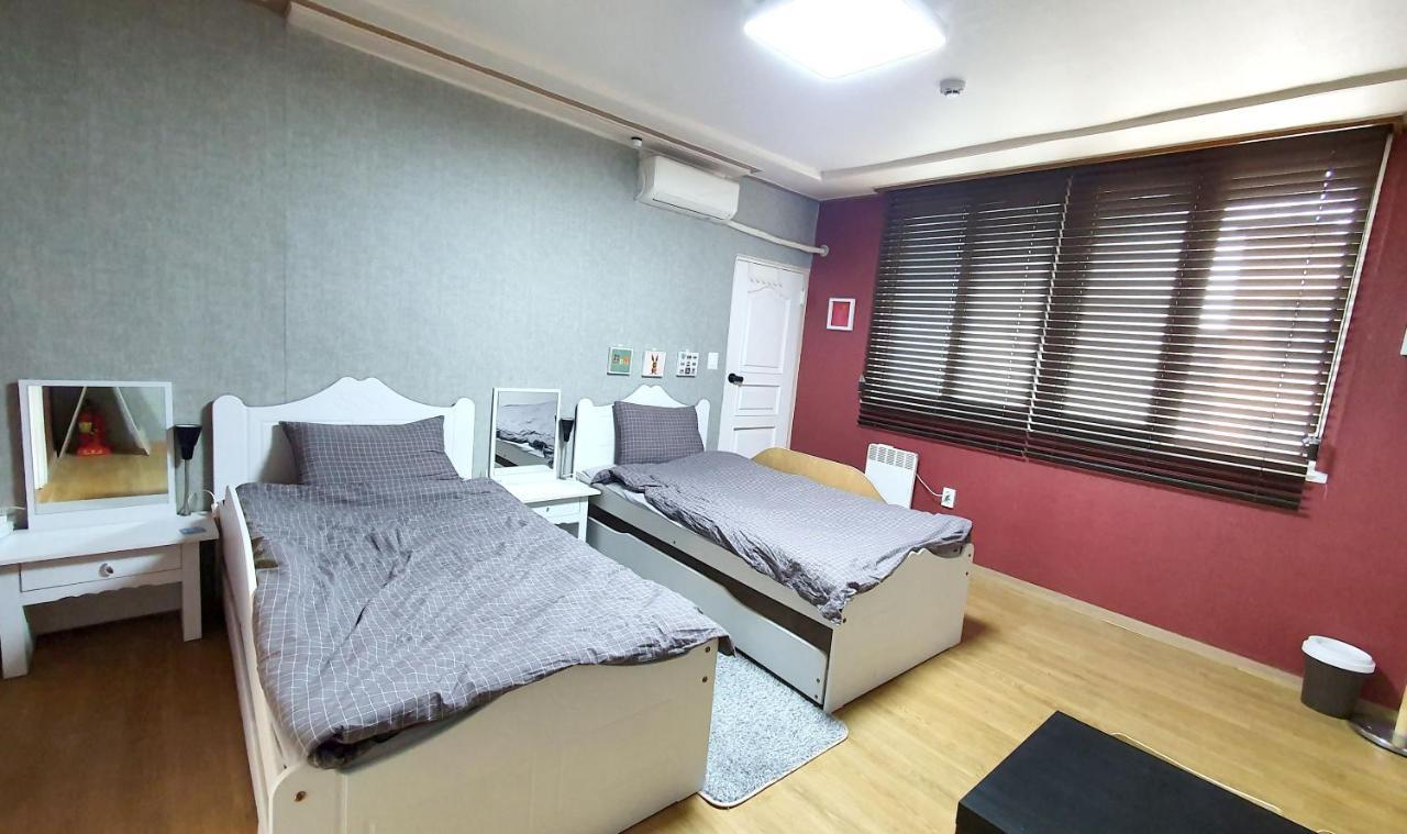 Triangel Guesthouse Seul Esterno foto