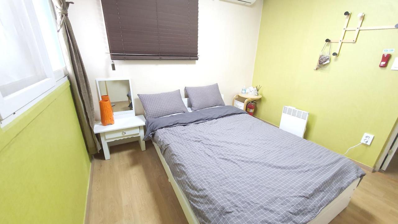 Triangel Guesthouse Seul Esterno foto